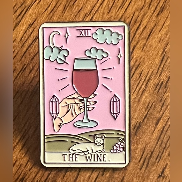 NEW - Tarot Card Wine Pin - Picture 1 of 3